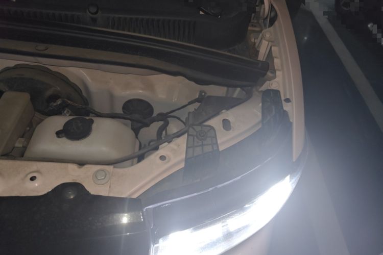 Used Wuling Hongguang MINIEV 2022 Macaron Premium Model – Lithium Iron Phosphate Engine Bay Left