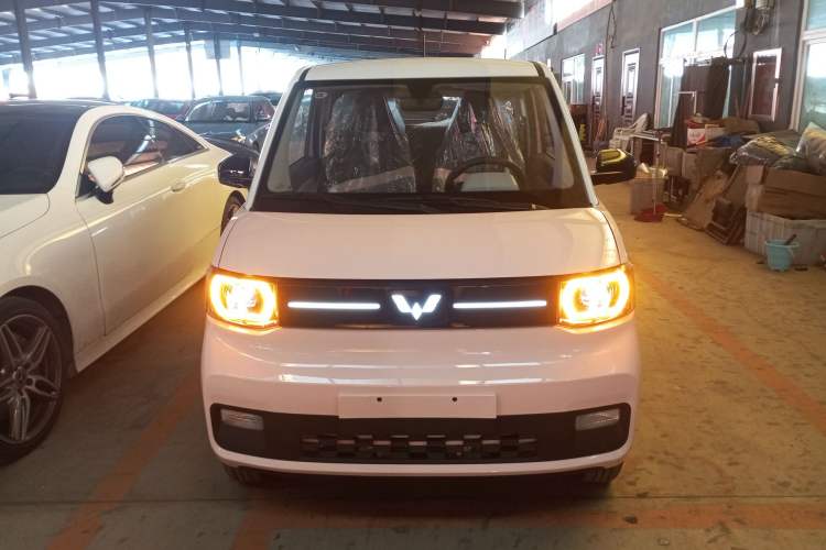 Used Wuling Hongguang MINIEV 2022 Macaron Fashion Model Lithium Iron Phosphate Exterior 1