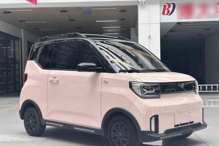 Used Wuling Hongguang MINIEV 2022 GAMEBOY 300km Enthusiast Model with Lithium Iron Phosphate Exterior 1
