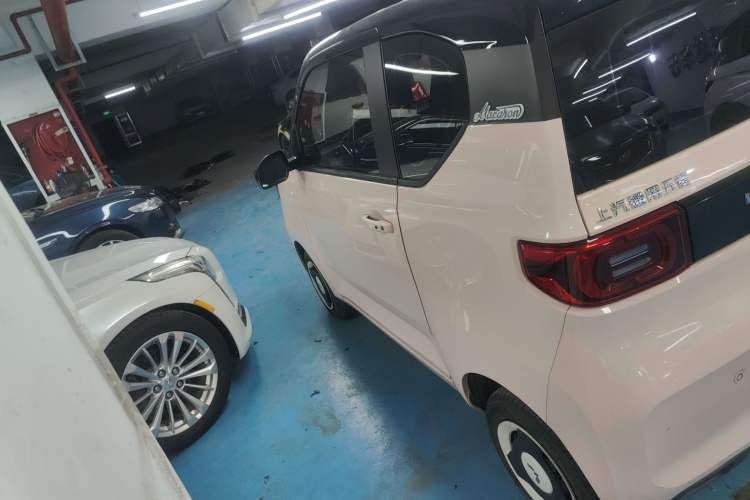 Used Wuling Hongguang MINIEV 2022 Macaron Fashion Edition Lithium-Nickel-Cobalt-Alpha-oxide Exterior 3