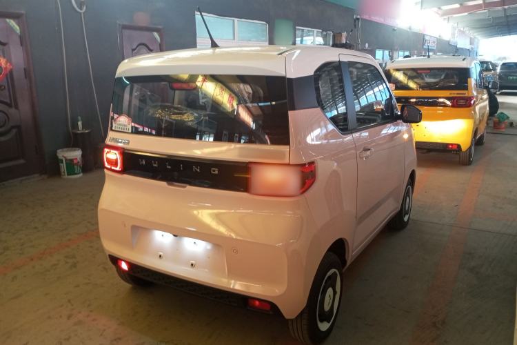 Used Wuling Hongguang MINIEV 2022 Macaron Fashion Model Lithium Iron Phosphate Exterior 5