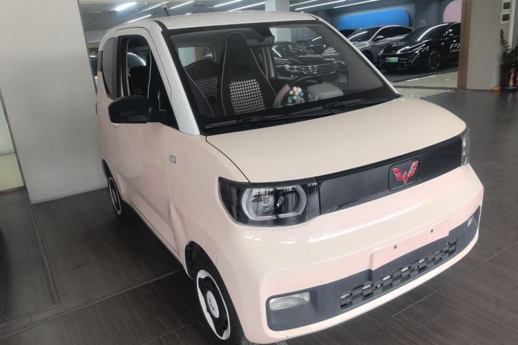 Used Wuling Hongguang MINIEV 2022 Enjoy Edition Lithium Iron Phosphate Front Right 45 Deg