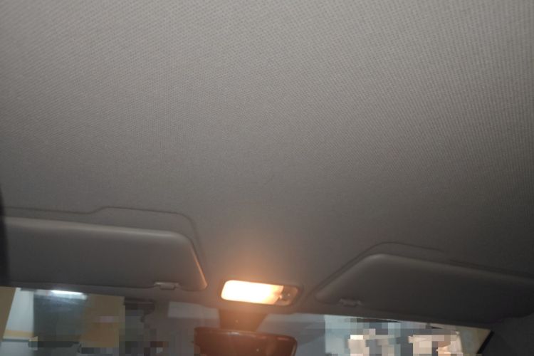 Used Wuling Hongguang MINIEV 2022 Macaron Premium Model – Lithium Iron Phosphate Headliner