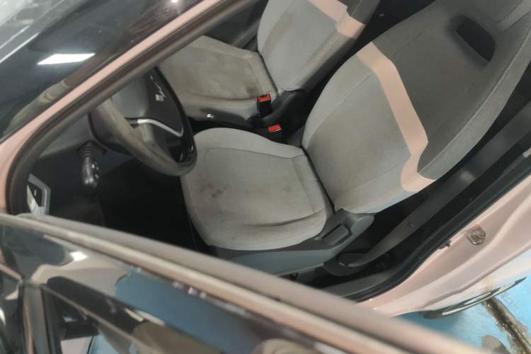 Used Wuling Hongguang MINIEV 2022 Macaron Fashion Edition Lithium-Nickel-Cobalt-Alpha-oxide Left Front Seat