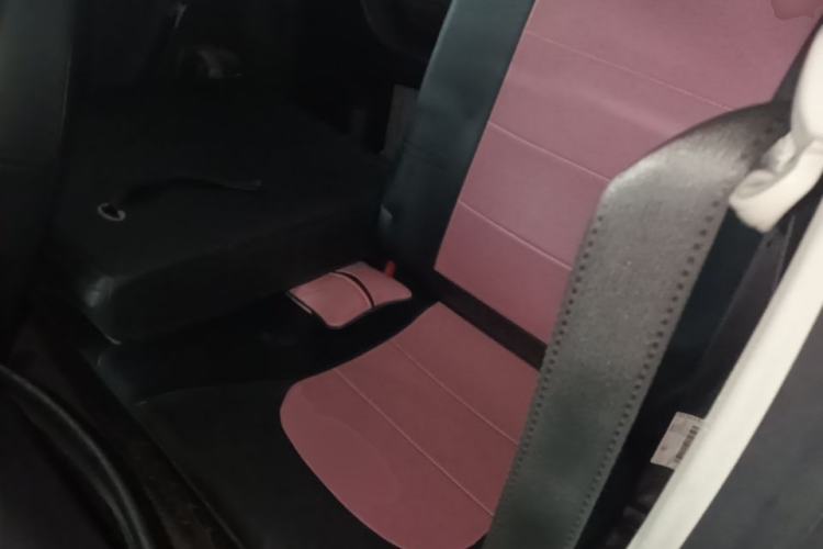 Used Wuling Hongguang MINIEV 2022 Zizai Version Lithium Iron Phosphate Left Rear Seat