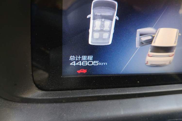 Used Wuling Hongguang MINIEV  Odometer Close Up