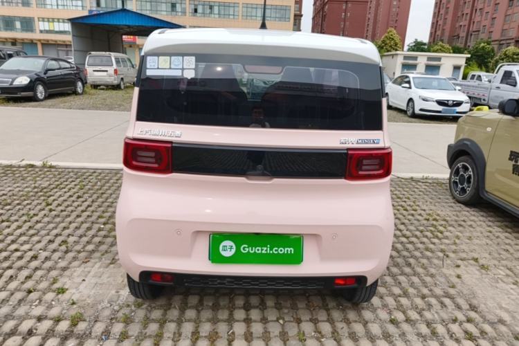 Used Wuling Hongguang MINIEV 2022 Macaron Fashion Model Lithium Iron Phosphate Rear