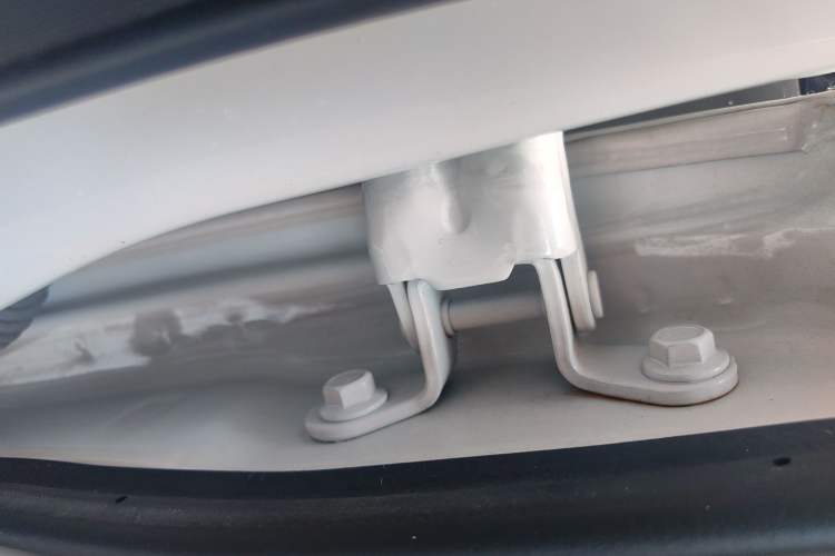 Used Wuling Hongguang MINIEV 2022 Macaron Premium Model – Lithium Iron Phosphate Right Rear Door Interior