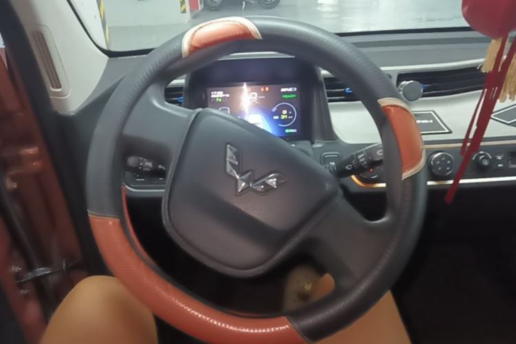 Used Wuling Hongguang MINIEV 2022 Zizai Version Lithium Iron Phosphate Steering Wheel