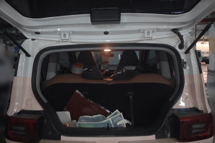 Used Wuling Hongguang MINIEV 2022 Macaron Premium Model – Lithium Iron Phosphate Trunk
