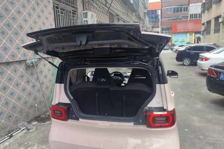 Used Wuling Hongguang MINIEV 2022 Macaron Premium Model – Lithium Iron Phosphate Trunk
