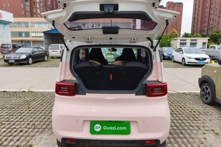 Used Wuling Hongguang MINIEV 2022 Macaron Fashion Model Lithium Iron Phosphate Trunk