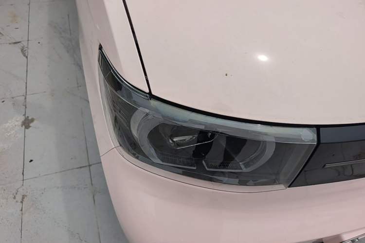 Used Wuling Hongguang MINIEV 2022 Macaron Fashion Model Lithium Iron Phosphate Right Front Headlight