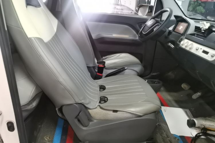 Used Wuling Hongguang MINIEV 2022 Macaron Fashion Edition Lithium-Nickel-Cobalt-Alpha-oxide Right Front Seat