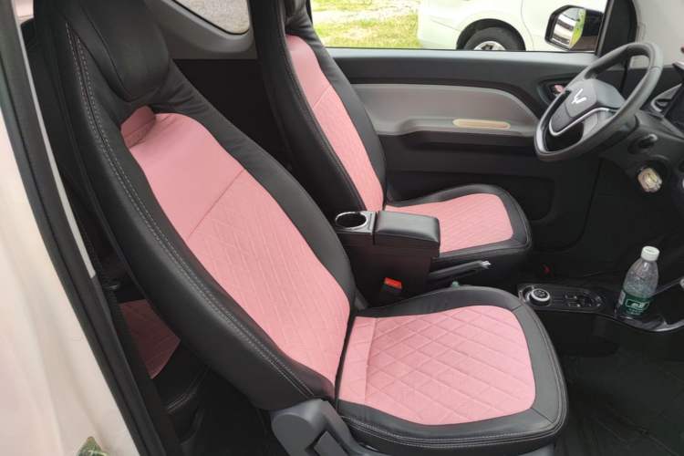 Used Wuling Hongguang MINIEV 2022 Macaron Premium Model – Lithium Iron Phosphate Right Front Seat