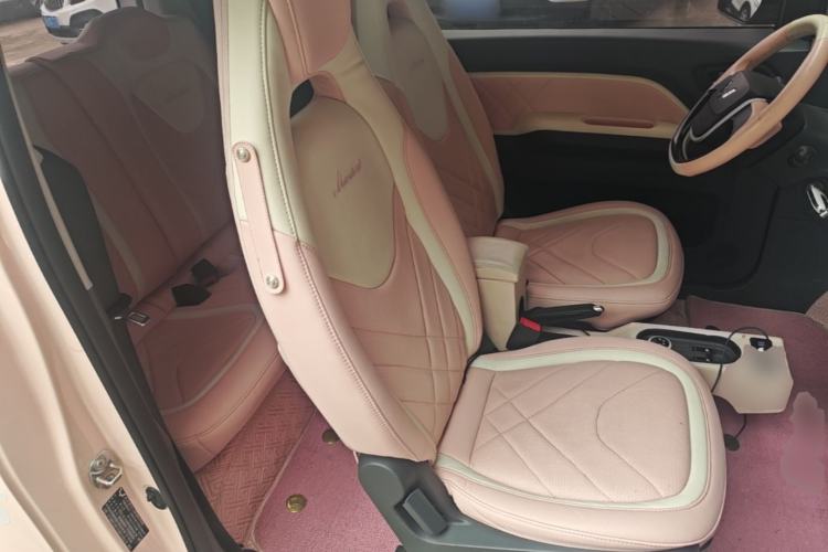 Used Wuling Hongguang MINIEV 2022 Macaron Premium Model – Lithium Iron Phosphate Right Front Seat
