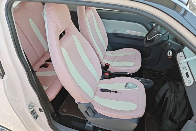 Used Wuling Hongguang MINIEV 2022 Macaron Premium Model – Lithium Iron Phosphate Right Front Seat