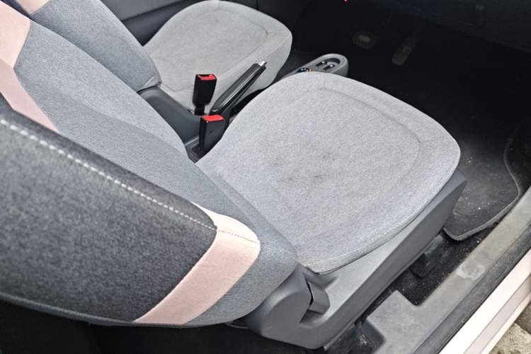 Used Wuling Hongguang MINIEV 2022 Macaron Premium Model – Lithium Iron Phosphate Right Front Seat