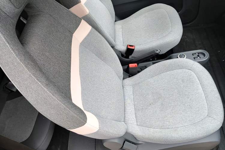 Used Wuling Hongguang MINIEV 2022 Macaron Premium Model – Lithium Iron Phosphate Right Front Seat