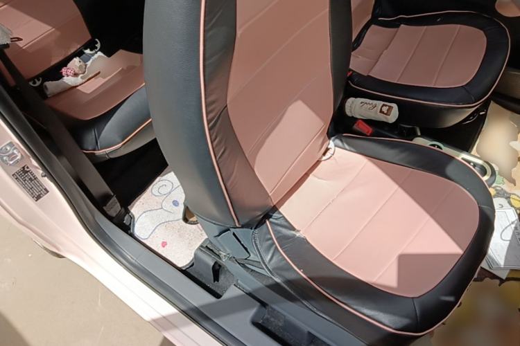 Used Wuling Hongguang MINIEV 2022 Macaron Premium Model – Lithium Iron Phosphate Right Front Seat