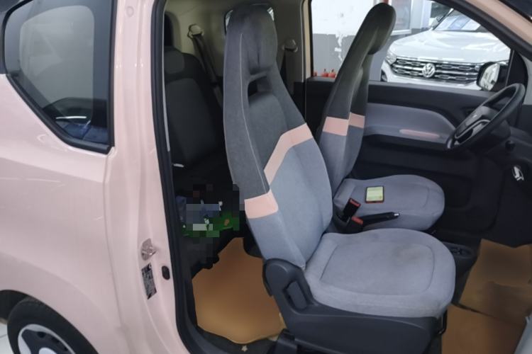 Used Wuling Hongguang MINIEV 2022 Macaron Premium Model – Lithium Ternary Battery Right Front Seat