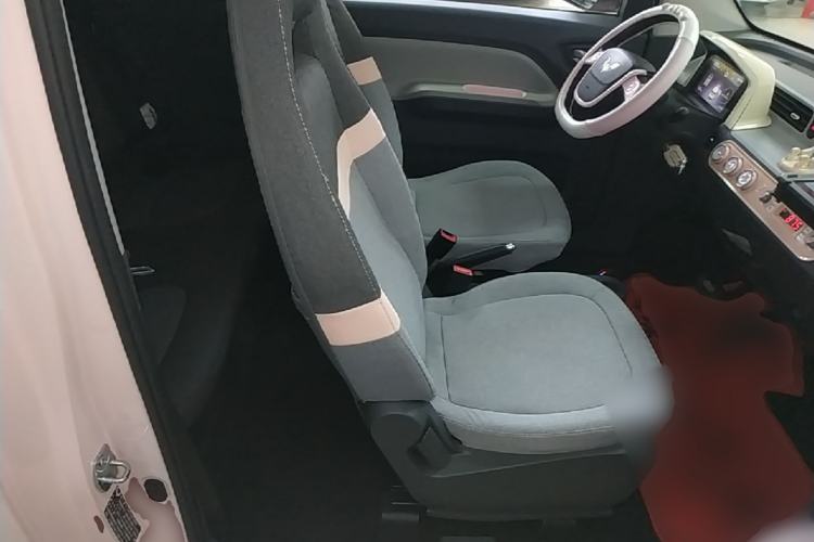 Used Wuling Hongguang MINIEV 2022 Macaron Premium Model – Lithium Iron Phosphate Right Front Seat