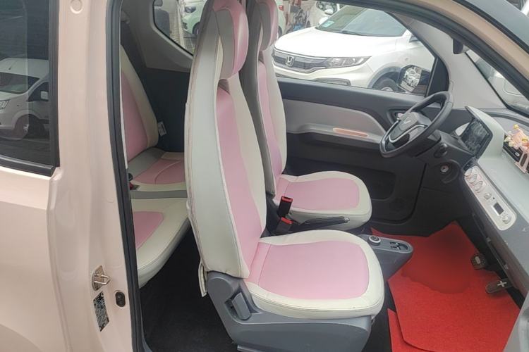 Used Wuling Hongguang MINIEV 2022 Macaron Premium Model – Lithium Iron Phosphate Right Front Seat