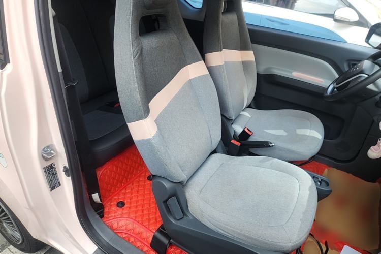 Used Wuling Hongguang MINIEV 2022 Macaron Premium Model – Lithium Iron Phosphate Right Front Seat
