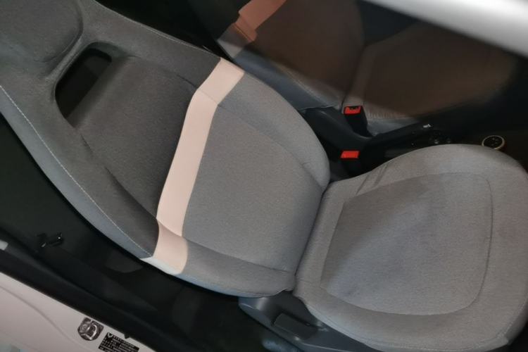 Used Wuling Hongguang MINIEV 2022 Macaron Premium Model – Lithium Iron Phosphate Right Front Seat