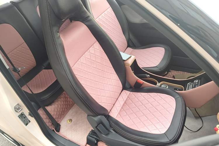 Used Wuling Hongguang MINIEV 2022 Macaron Premium Model – Lithium Iron Phosphate Right Front Seat