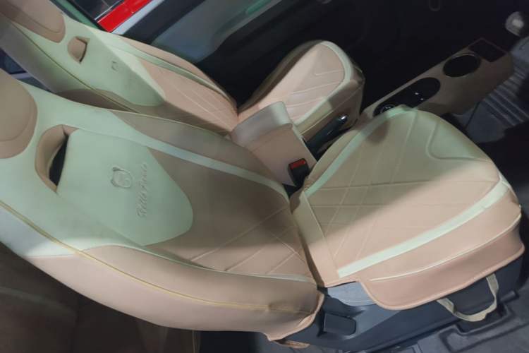 Used Wuling Hongguang MINIEV 2022 Macaron Premium Model – Lithium Iron Phosphate Right Front Seat