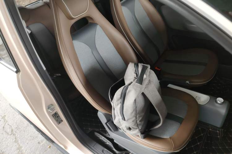 Used Wuling Hongguang MINIEV 2022 GAMEBOY 200km Gaming Edition with Lithium Iron Phosphate Right Front Seat