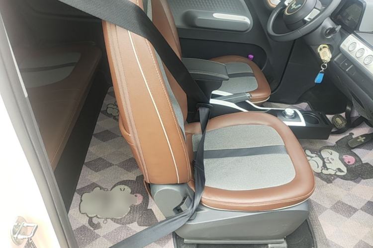 Used Wuling Hongguang MINIEV 2022 GAMEBOY 200km Gaming Edition with Lithium Iron Phosphate Right Front Seat