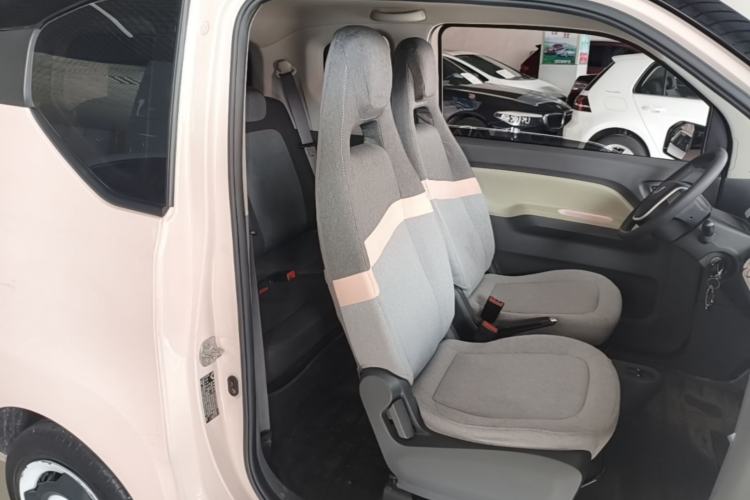 Used Wuling Hongguang MINIEV 2022 Macaron Premium Model – Lithium Iron Phosphate Right Front Seat