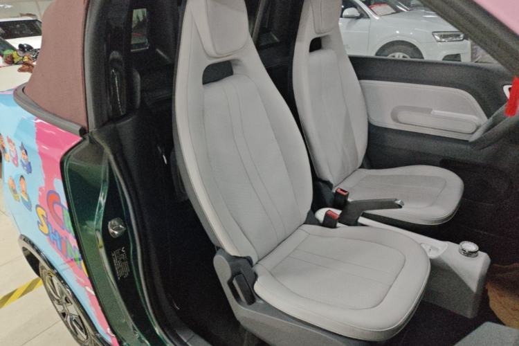 Used Wuling Hongguang MINIEV 2022 Convertible Model Right Front Seat