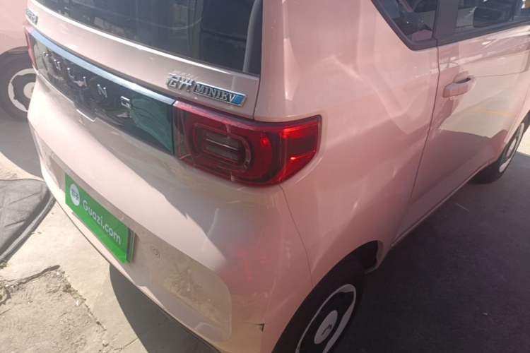 Used Wuling Hongguang MINIEV 2022 Easy Version Lithium Iron Phosphate Right Rear Taillight