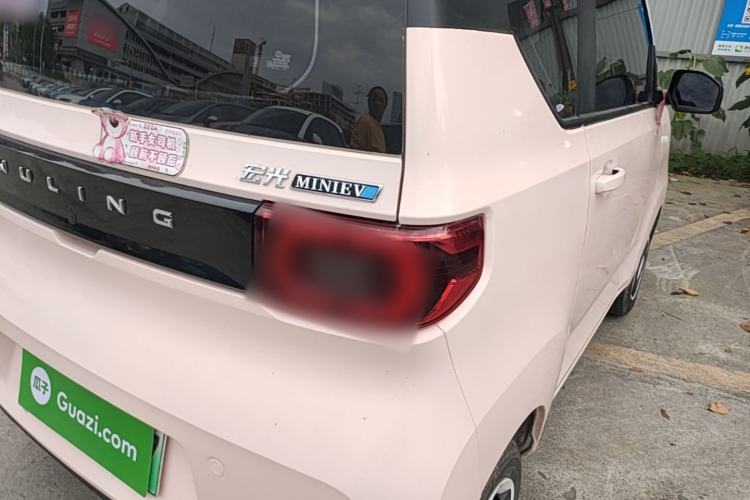 Used Wuling Hongguang MINIEV 2022 Macaron Premium Model – Lithium Iron Phosphate Right Rear Taillight