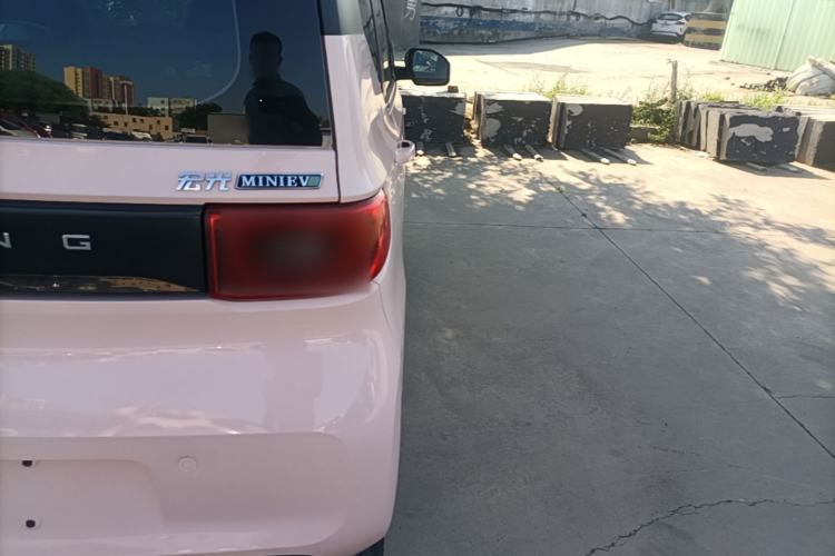 Used Wuling Hongguang MINIEV 2022 Macaron Premium Model – Lithium Ternary Battery Right Rear Taillight