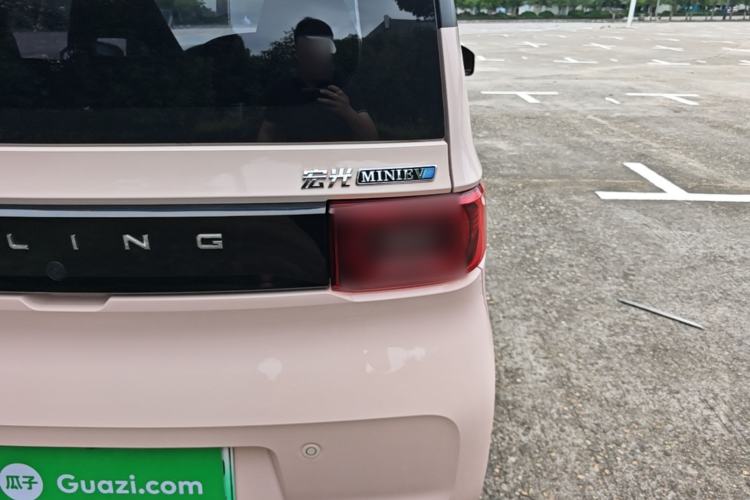 Used Wuling Hongguang MINIEV 2022 Macaron-Color Edition Lithium Iron Phosphate Right Rear Taillight