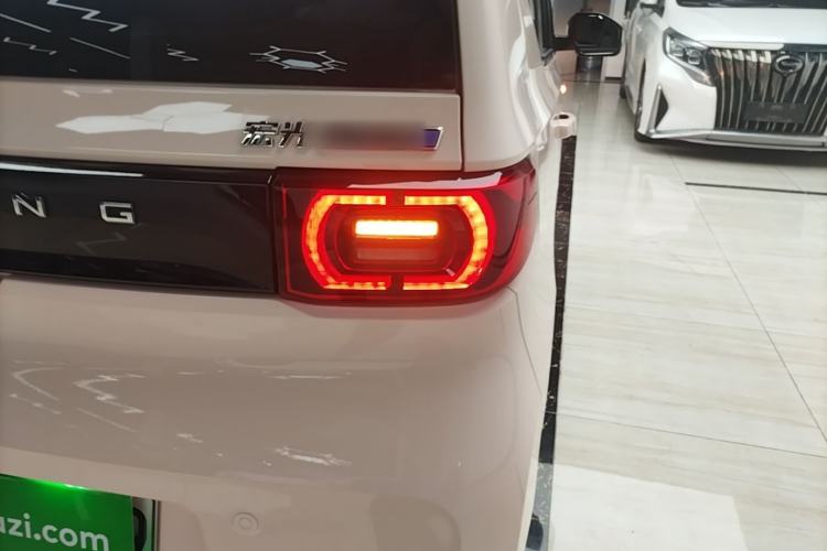 Used Wuling Hongguang MINIEV 2022 Macaron Premium Model – Lithium Iron Phosphate Right Rear Taillight