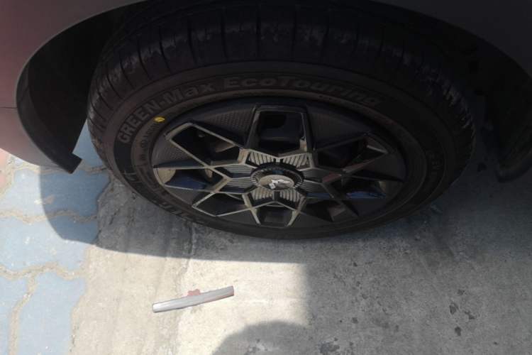 Used Wuling Hongguang MINIEV 2022 GAMEBOY 300km Enthusiast Model with Lithium Iron Phosphate Right Rear Wheel Hub