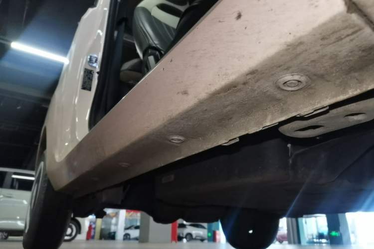 Used Wuling Hongguang MINIEV 2022 Macaron Fashion Edition Lithium-Nickel-Cobalt-Alpha-oxide Right Side Sill