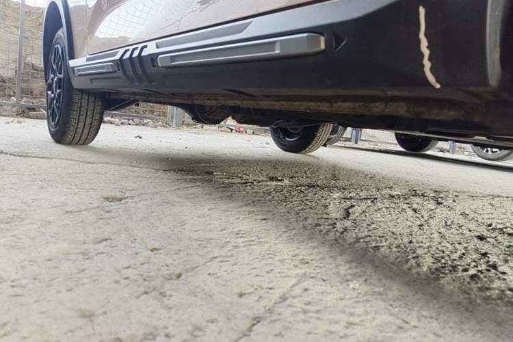 Used Wuling Hongguang MINIEV 2022 GAMEBOY 200km Play Edition with Lithium Iron Phosphate Right Side Sill