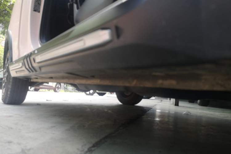 Used Wuling Hongguang MINIEV 2022 GAMEBOY 300km Enthusiast Model with Lithium Iron Phosphate Right Side Sill