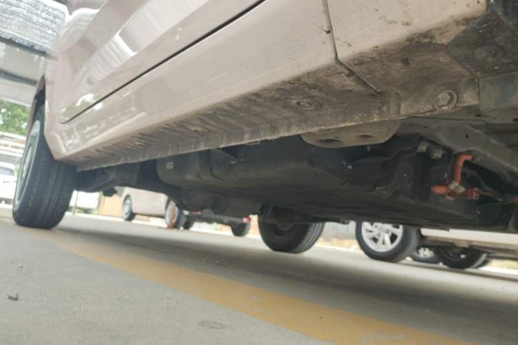 Used Wuling Hongguang MINIEV 2022 Macaron Premium Model – Lithium Iron Phosphate Right Side Sill