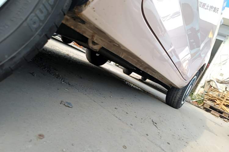 Used Wuling Hongguang MINIEV 2022 Macaron Fashion Model Lithium Iron Phosphate Right Side Sill