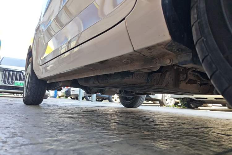 Used Wuling Hongguang MINIEV 2022 Macaron Premium Model – Lithium Iron Phosphate Right Side Sill