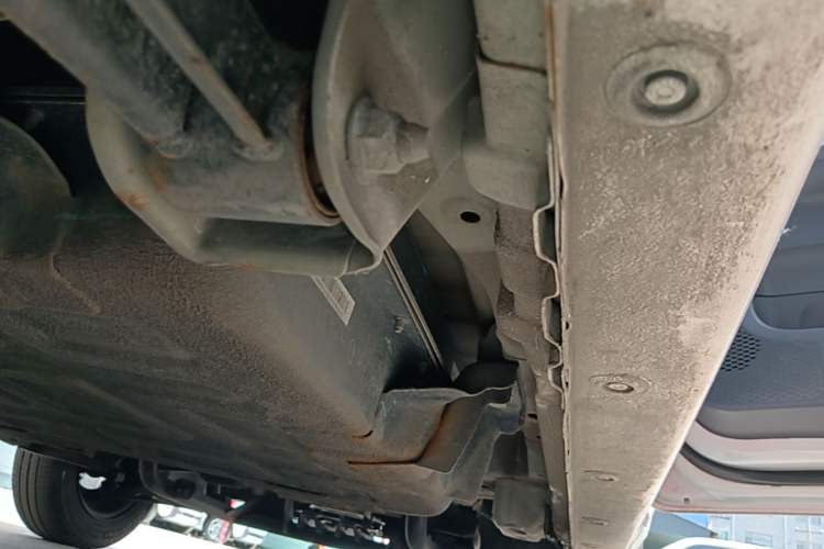 Used Wuling Hongguang MINIEV 2022 Macaron Premium Model – Lithium Iron Phosphate Right Side Sill