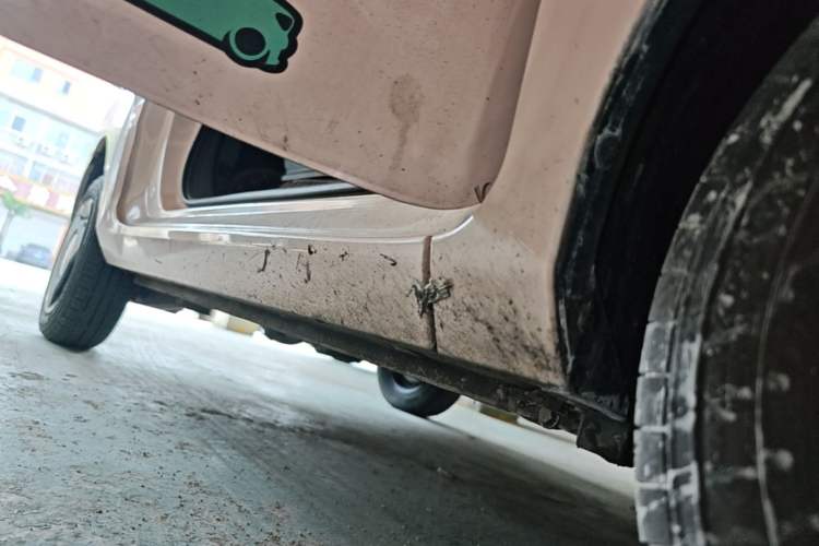 Used Wuling Hongguang MINIEV 2022 Macaron Fashion Model Lithium Iron Phosphate Right Side Sill