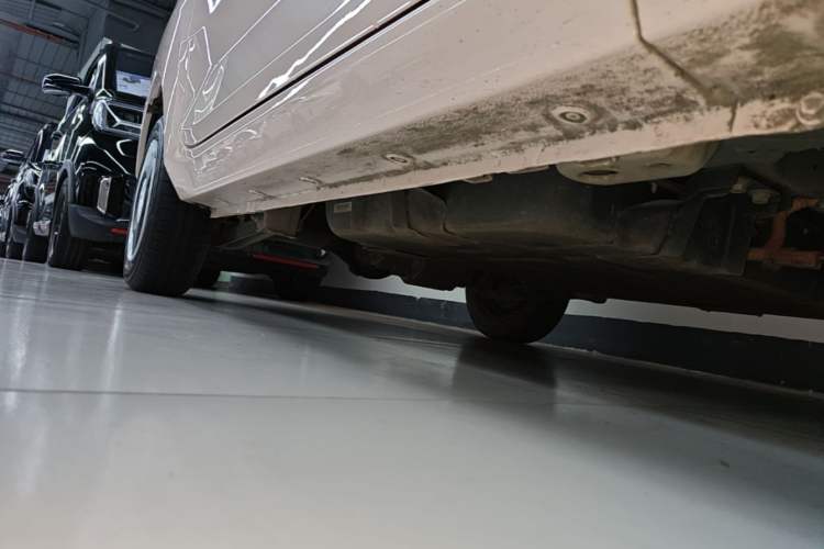 Used Wuling Hongguang MINIEV 2022 Macaron Premium Model – Lithium Iron Phosphate Right Side Sill